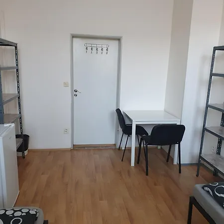 Albergue Vídeňská 120b *