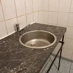 Videnska 120b Hostel *