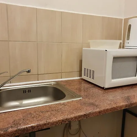 Videnska 120b Hostel *
