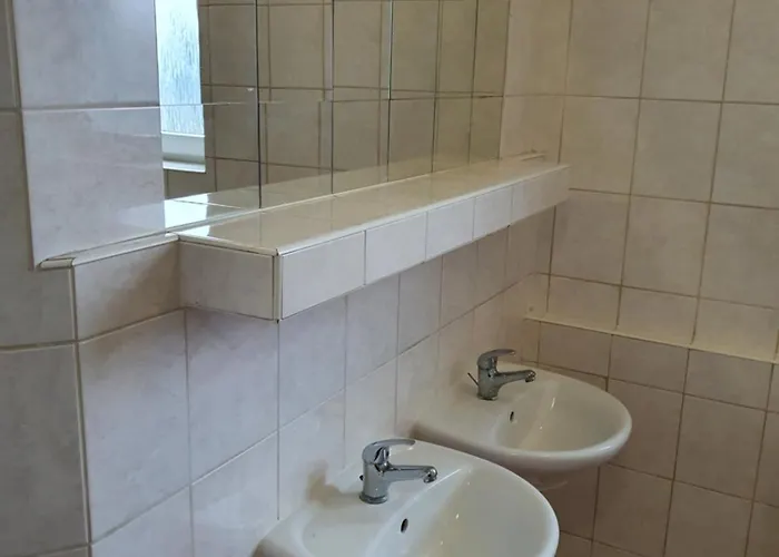 Hostel Videnska 120b *