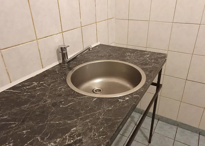 Videnska 120b Hostel *